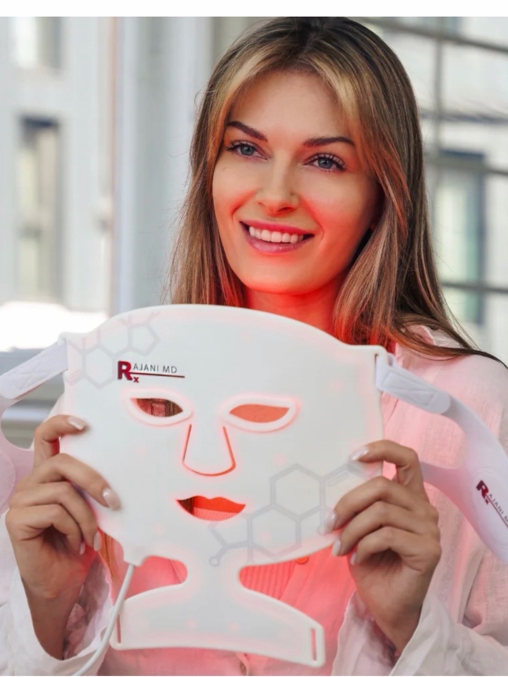 *NIB* RAJANI MD “PlasmaGLO LED Face and Jowl Mask” - Picture 6 of 15